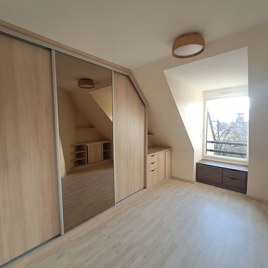 Location Appartement 4 pièces 100m² - Photo 1