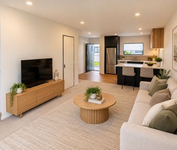 18/15 Bunyan Street, Waltham - Photo 2