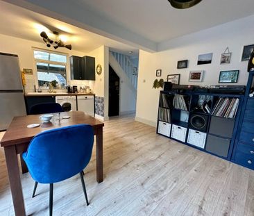 3 Bed Detached House, Jeffries Hill Bottom, BS15 - Photo 6