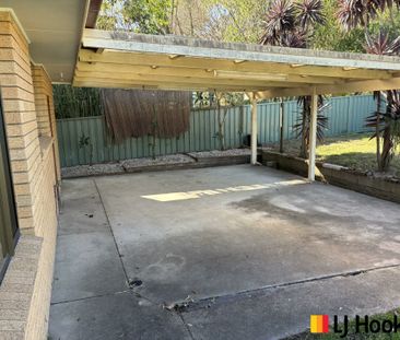 Comfortable Family Home - Photo 5