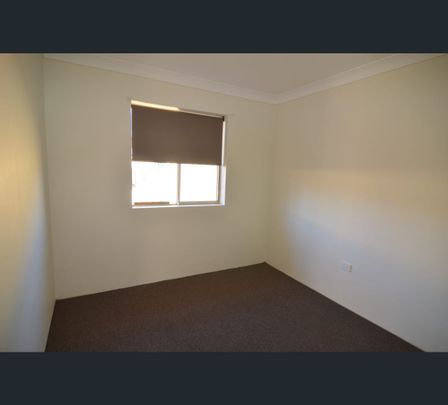 2/28 Union Street, Lithgow, NSW 2790 - Photo 1