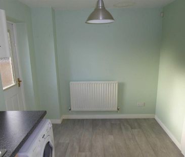 2 bedroom townhouse to rent - Photo 6