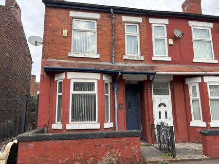 3 bedroom terraced house to rent - Photo 4