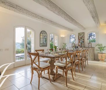 Maison à louer Mougins, Cote d'Azur, France9 000 EUR / Mois - Photo 5