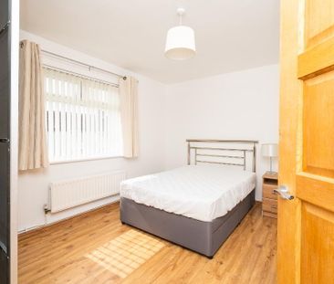 119 Firmount Crescent, Holywood, BT18 9QL - Photo 4