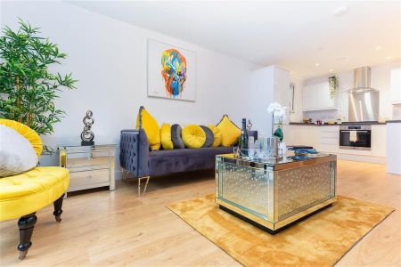 1 bedroom apartment to rent Marketfield Court, Redhill, Surrey, RH1 - Photo 3