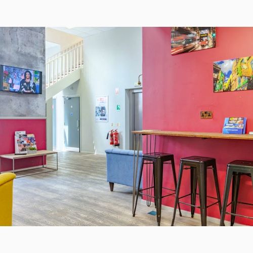 Gold En-suite - Photo 1