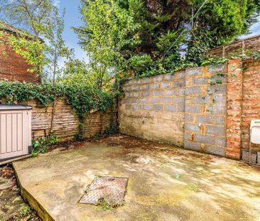 Studio to rent - Photo 6