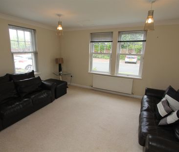 Castleton Court, Far Headingley, LS16 5JE - Photo 6