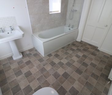 Northgate, - Photo 2