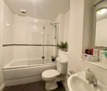 Dorchester Court, Camberley - 2 bedrooms Property for lettings - Se... - Photo 6
