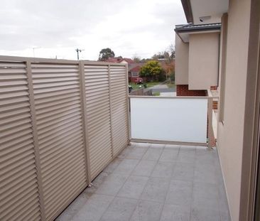 5/9 James Street, Heidelberg Heights - Photo 3