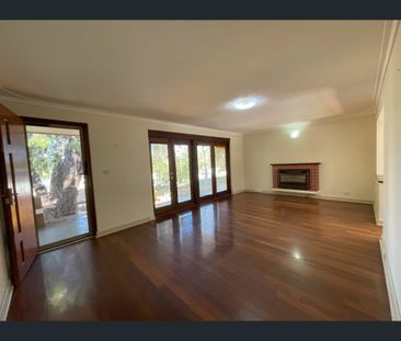 34 Duke Street, Karrinyup, WA 6018 - Photo 6