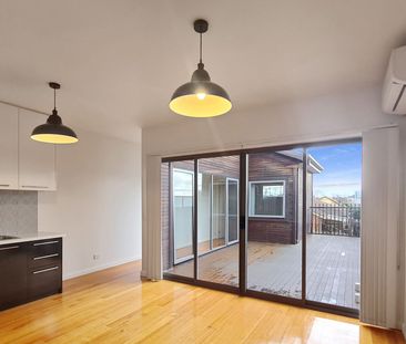 Uniquely designed! - Photo 5