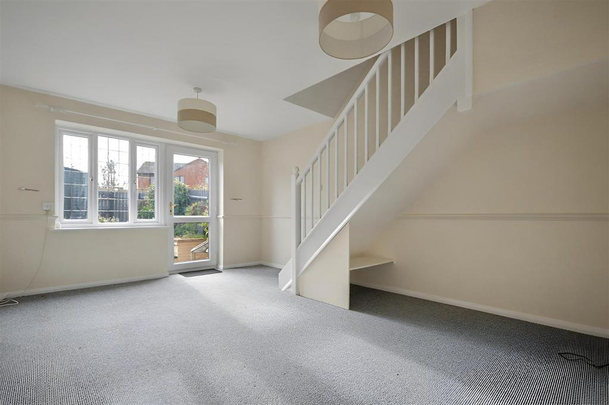 2 bedroom terraced house to rent - Photo 1