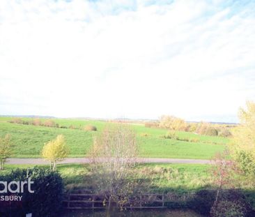 5 bedroom detached house to rent - Photo 2