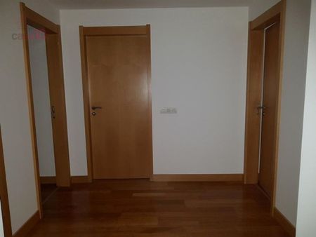 3 bedroom luxury Flat for rent in Alto dos Moinhos, Lisbon - Photo 4