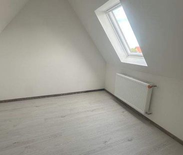 Sehr schöne 5 Zimmer Maisonette in einem Zweifamilienhaus mit Garte... - Foto 1