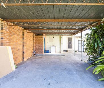 FULLY FURNISHED AMAZING SPACE IN THE CBD - Photo 2