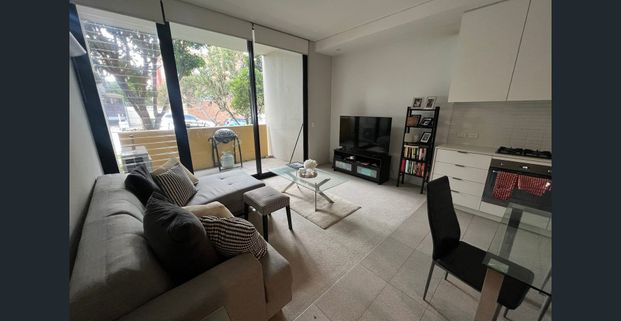 NORTH FACING LUXURY APARTMENT - Photo 1