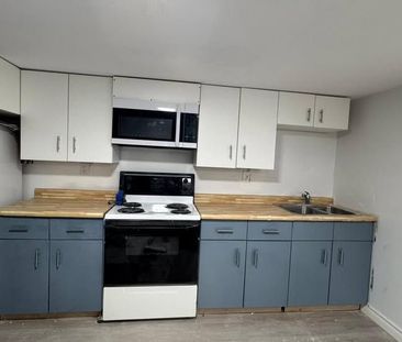 For Lease - 24 parkway Crescent, Clarington, Ontario - Photo 2