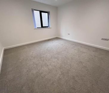 2d Meetinghouse Lane, Newtownards, BT23 7AA - Photo 3