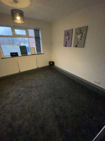 Kendal Bank, Leeds, LS3 - Photo 3