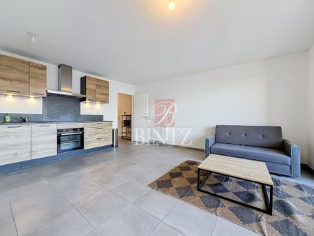 Location Appartement 3 pièces 65m² STRASBOURG 67000 - Photo 3