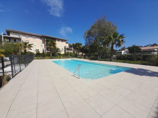 T3 meublé résidence récente avec PISCINE - Photo 1