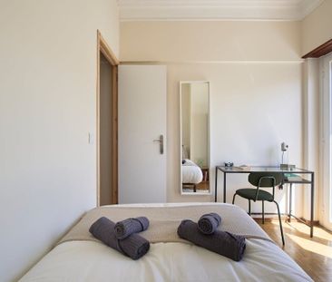 Rua Coronel Marques Leitão, Lisbon, Lisbon 1700-123 - Photo 3