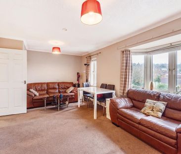 2 bedroom maisonette to rent - Photo 2