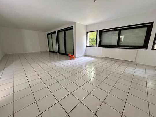 CHAMALIERES, belle maison familiale de 184 m2 avec garage do - Photo 1