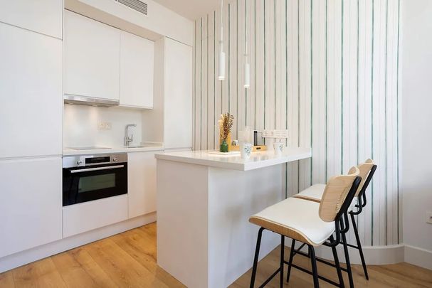 Calle Francos, Sevilla, Andalusia 41004 - Photo 1