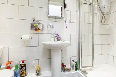 Stunning Studio in Dollis Hill - Photo 5