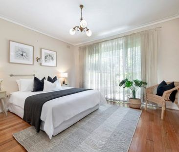 Family house in Burwood East Primary School Zone - Photo 3