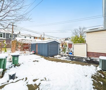 For Lease - 163 Connaught Avenue, Hamilton, Ontario - Photo 4