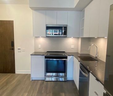 For Lease - 100 Eagle Rock Way Unit# 518, Vaughan, Ontario - Photo 4