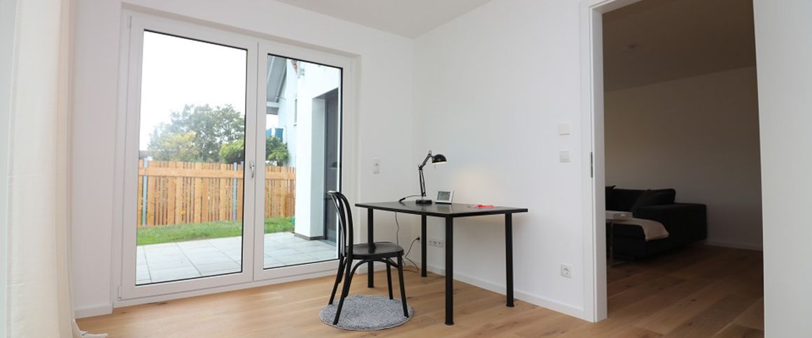 Möblierte Neubauwohnung in ruhiger Lage WÜ/Rottenbauer - Foto 1