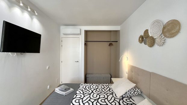 6 Calle de la Hostelería, Port d'Alcúdia, Balearic Islands 07400 - Photo 1