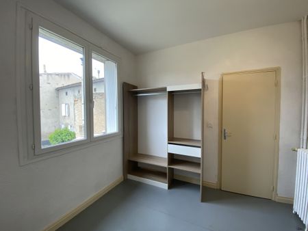 Location Appartement 2 pièces 28m² CASTELNAUDARY 11400 - Photo 5