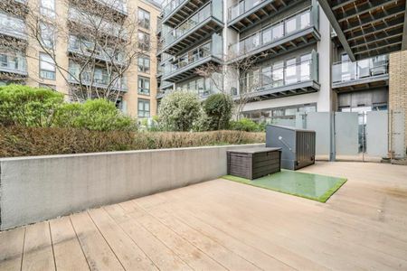 8 Kew Bridge Road, TW8, London - Photo 2