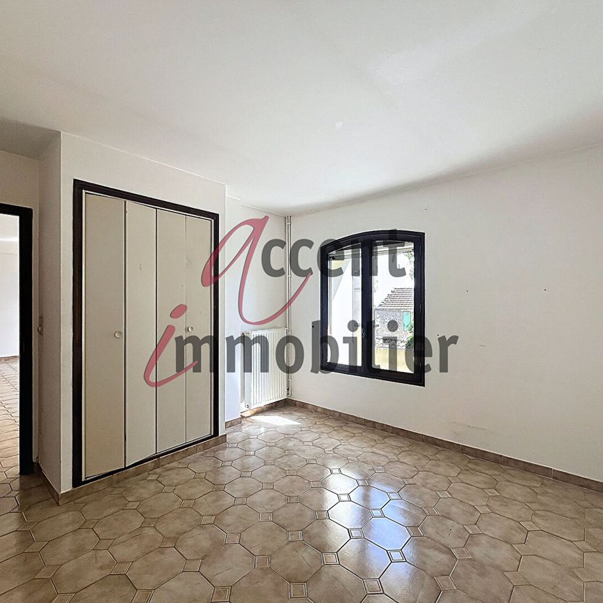 Appartement Maillane 4 pièce(s) 100 m2, - Photo 1