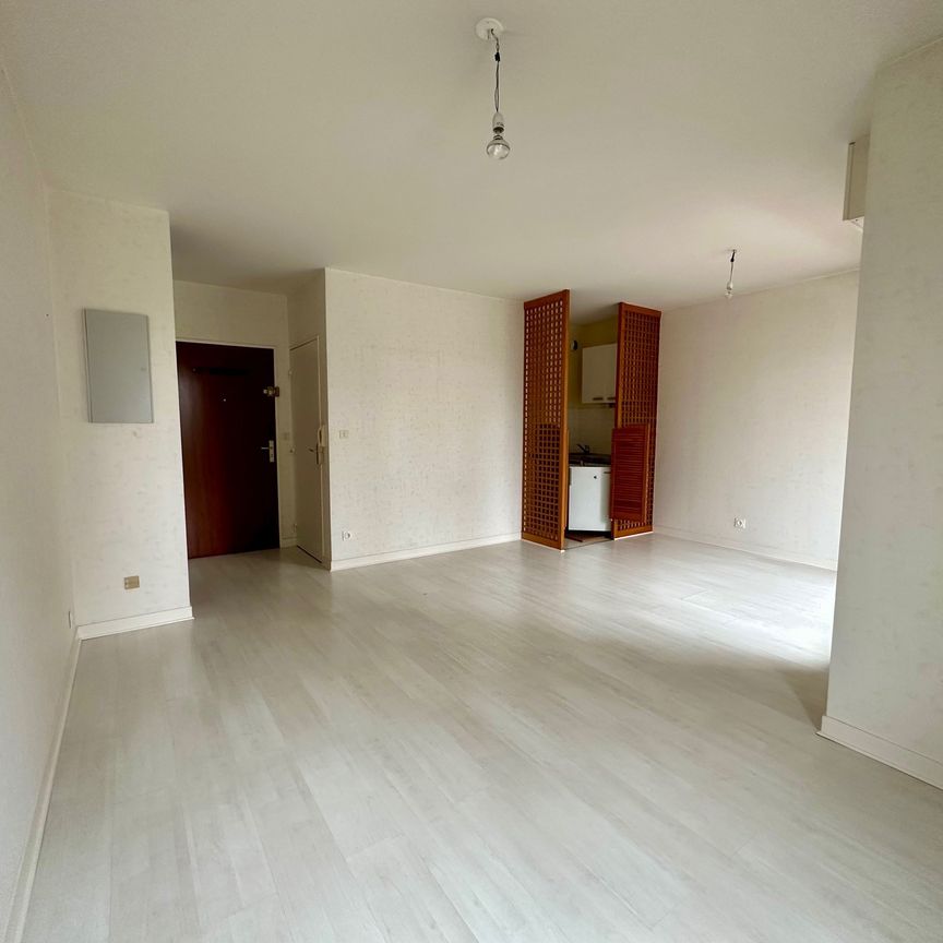Location Appartement 1 pièce 29m² LIMOGES 87000 - Photo 1