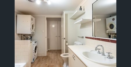 Spacious city living - Photo 4