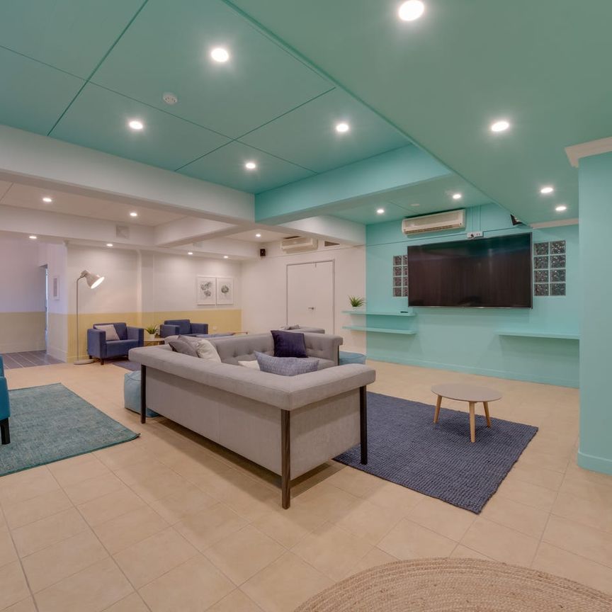 ALL INCLUSIVE SCARBOROUGH LIVING! ALL BILLS INC/FULLY FURNISHED STUDIO - Photo 1