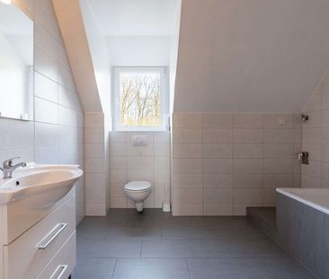 3-Zimmer-Wohnung mit moderner Einbauküche - Photo 4