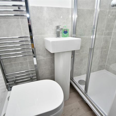 1 bed house share to rent in Scarlett Street, Burnley, BB11 - Photo 4