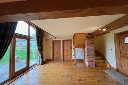 Cherry Lane - Photo 2