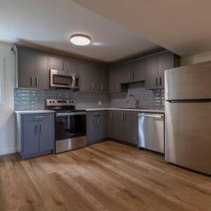 1 bedroom suite (above ground) for rent - Photo 2