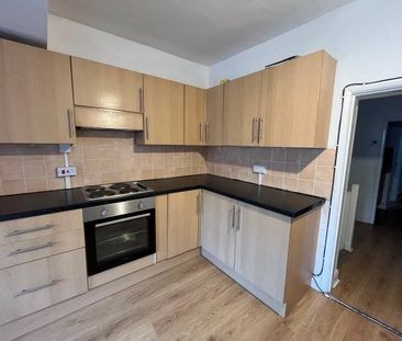 Market Street, Ashby-de-la-Zouch, LE65 - Photo 2